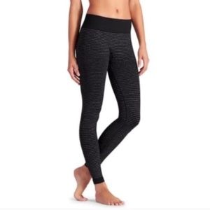 Athleta Shimmer Stripe Legging Black Silver Medium